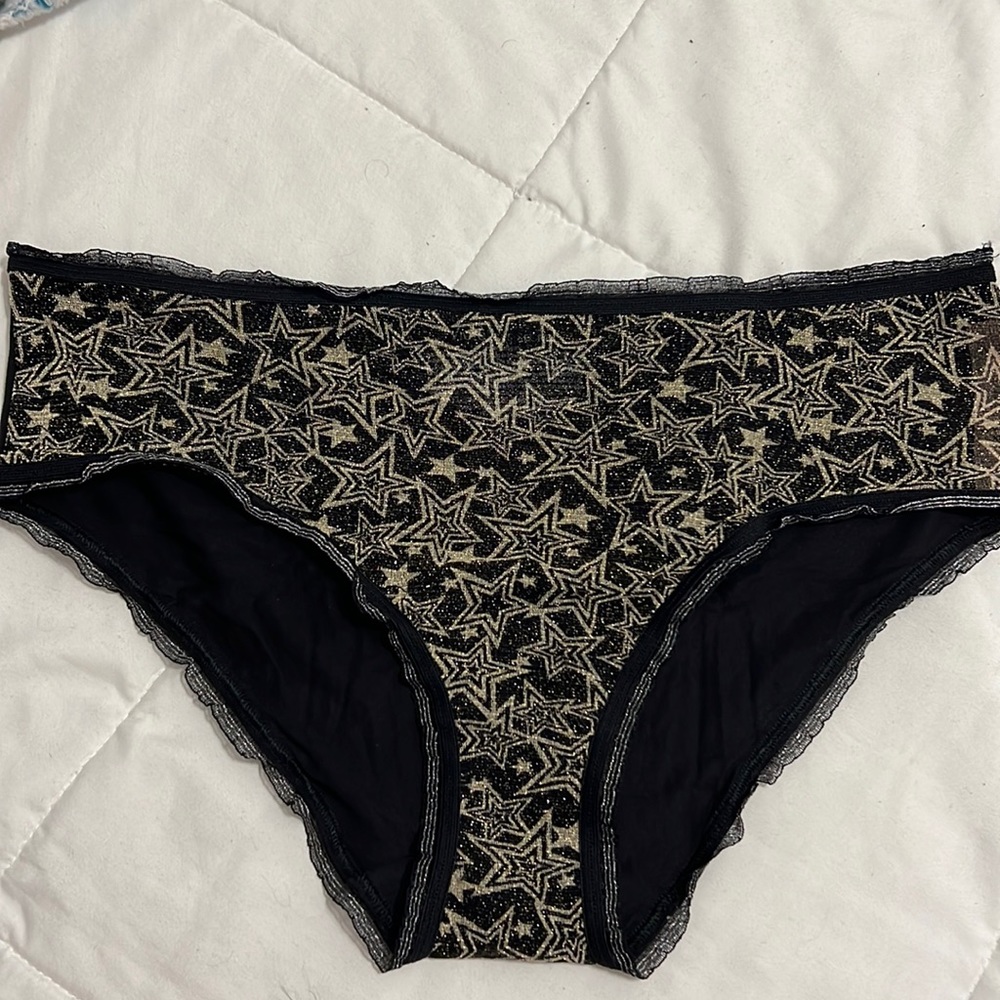Victoria’s Secret black hip hugger panty